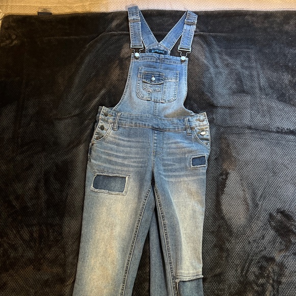 Jean Overalls with patches - Picture 5 of 8